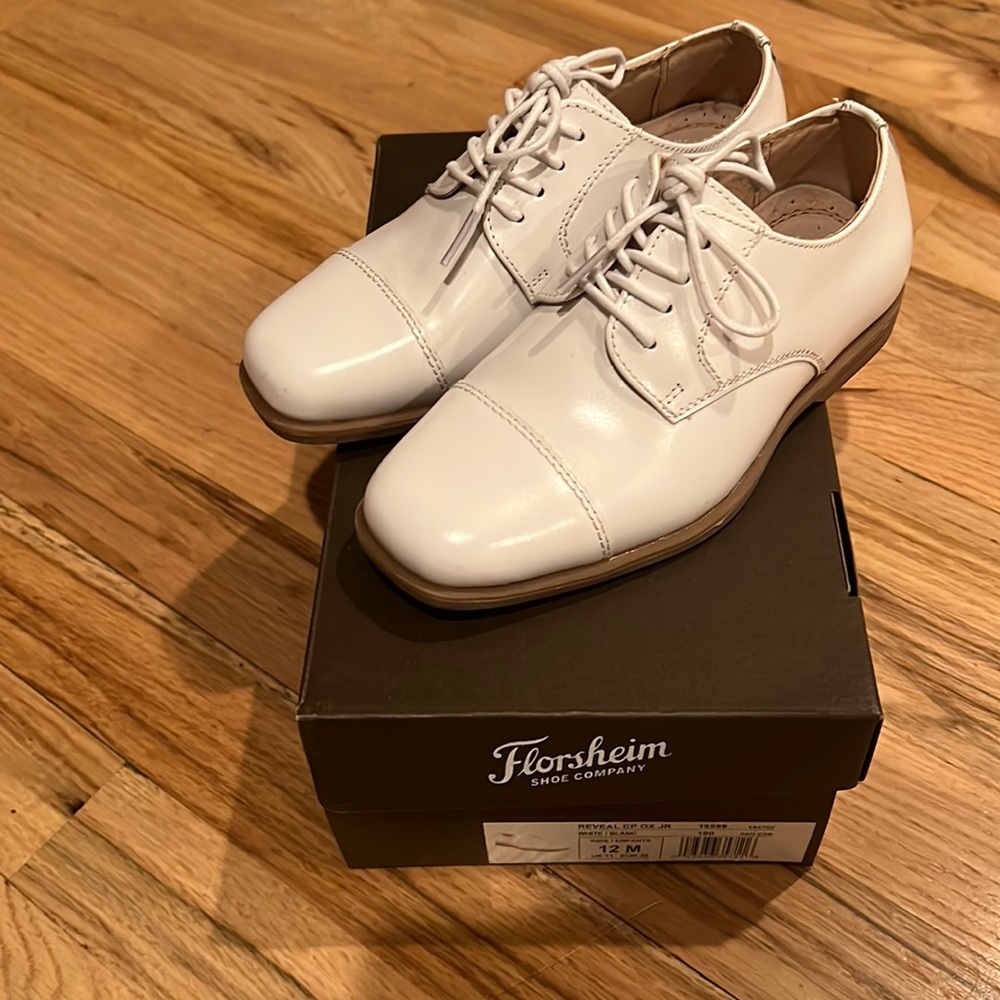 Boys communion shoes worn once